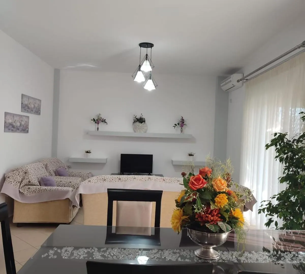 Luli Apartment ساراندا