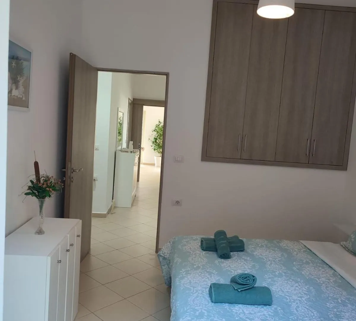 Luli Apartment ساراندا