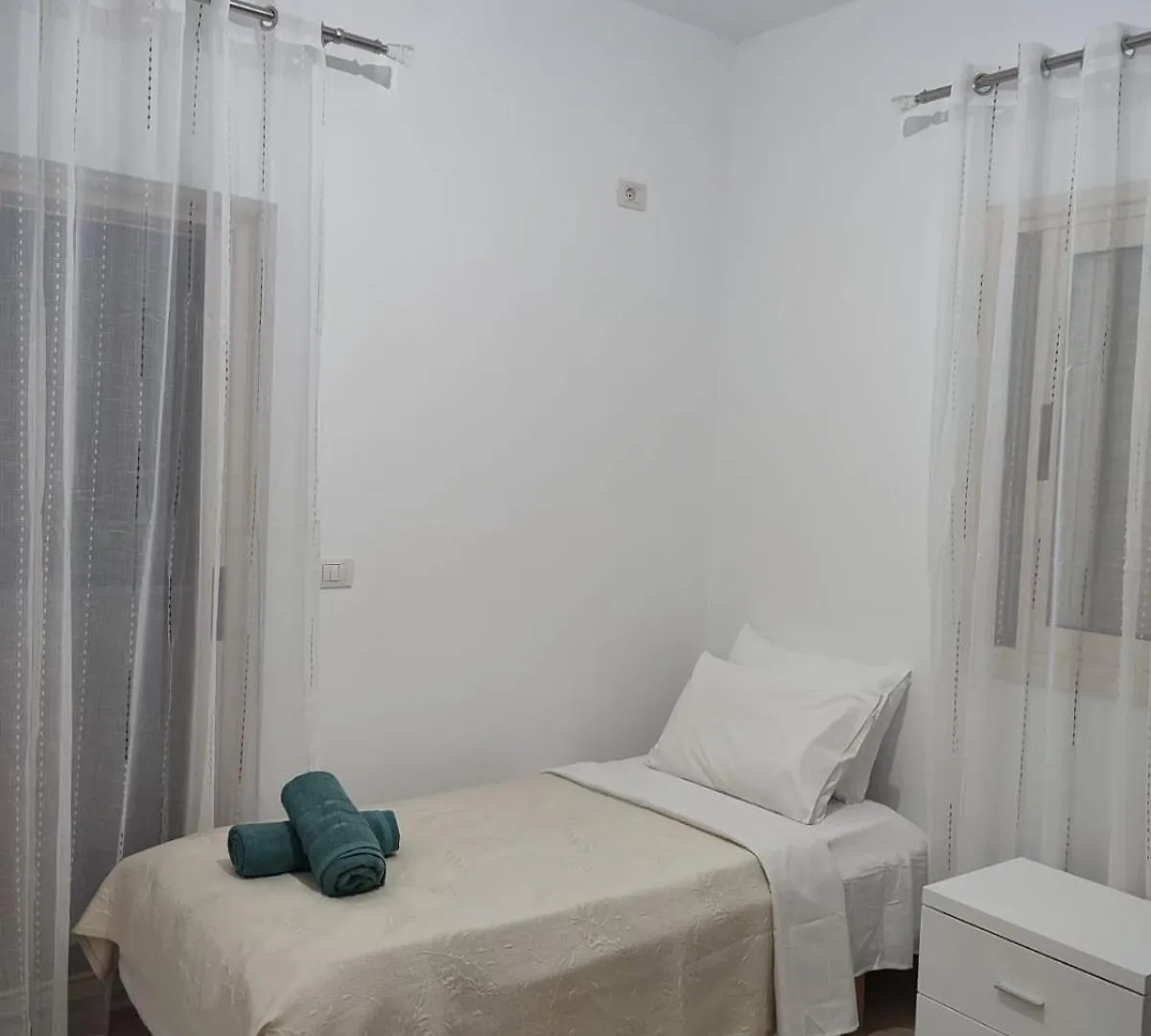 Luli Apartment ساراندا ألبانيا